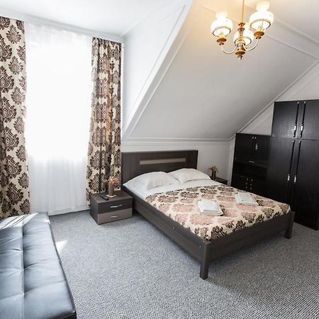 Panzio Status Apartment Hajduszoboszlo Luaran gambar