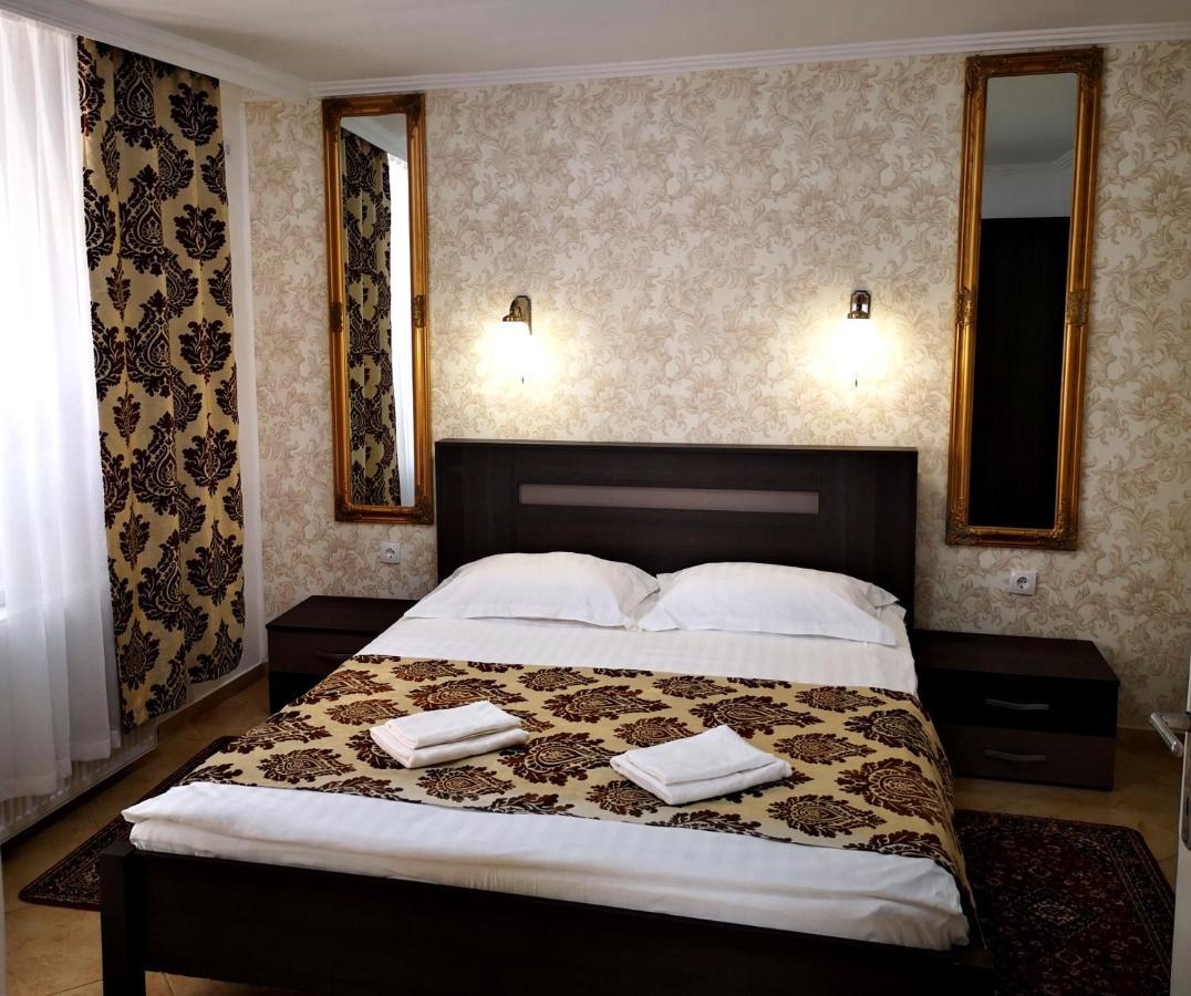 Panzio Status Apartment Hajduszoboszlo Luaran gambar
